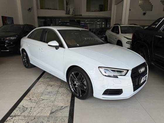 AUDI A3 1.4 TFSI FLEX SEDAN PRESTIGE PLUS TIPTRONIC